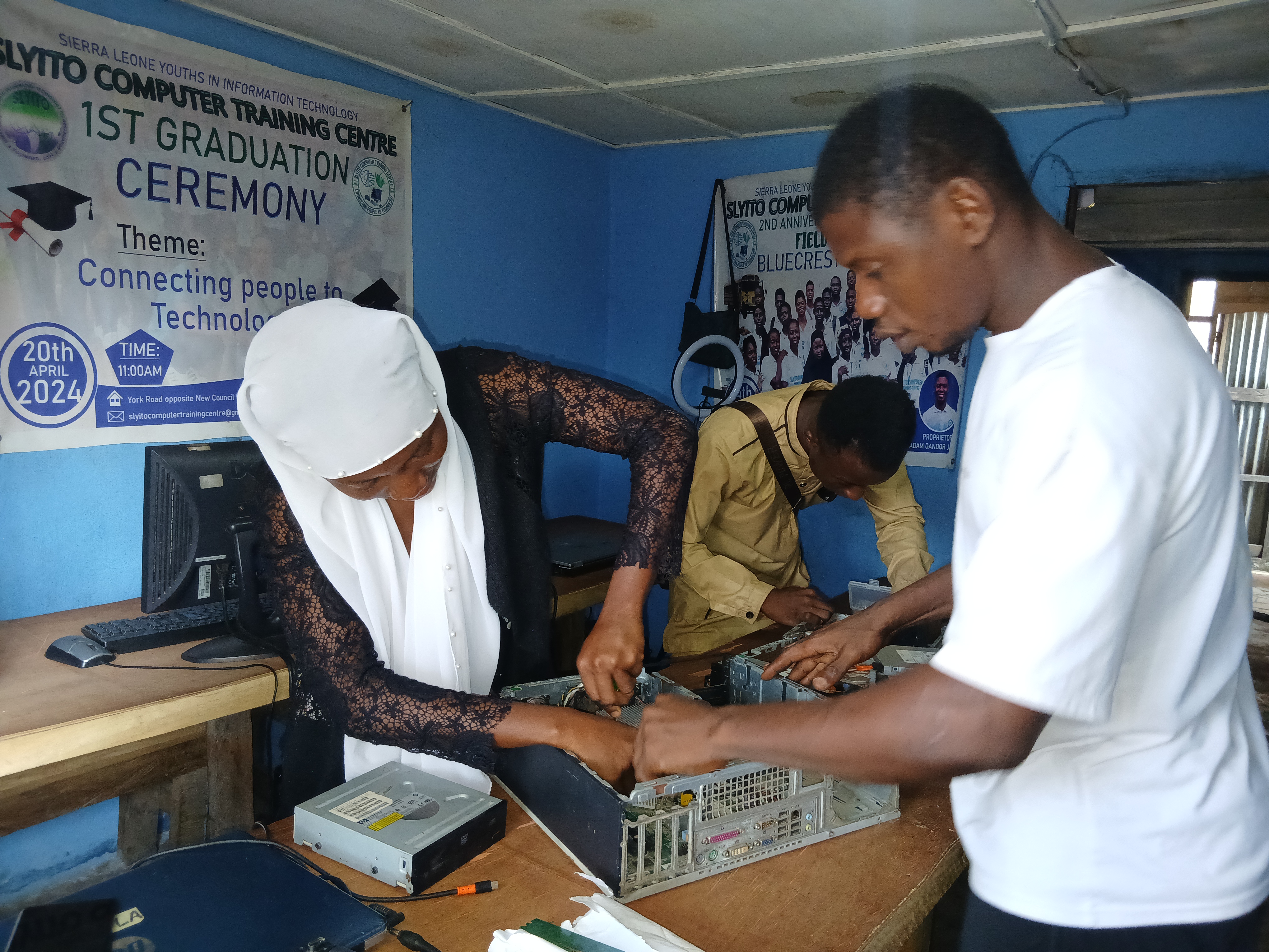 Students learning technology